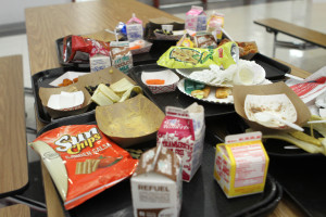 Students still apathetic about keeping lunchroom clean