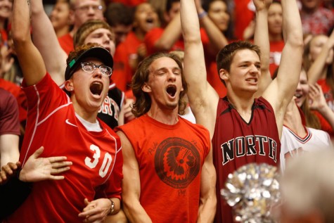 Boys basketball wins first round of state championship tournament