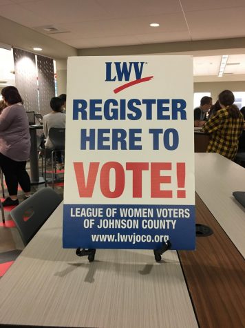 Seniors register to vote