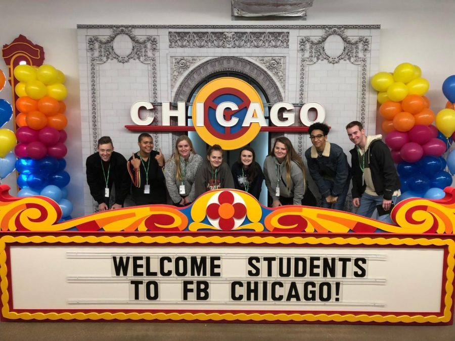 Journalism students visit Chicago